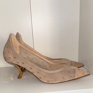 Elegant Beige Mesh Heels with Gold Details